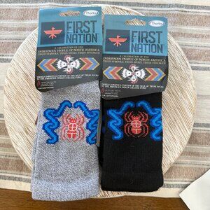 Thorlos First Nation Bundle 2 Crew Socks Unisex Medium /Large Water Spider New